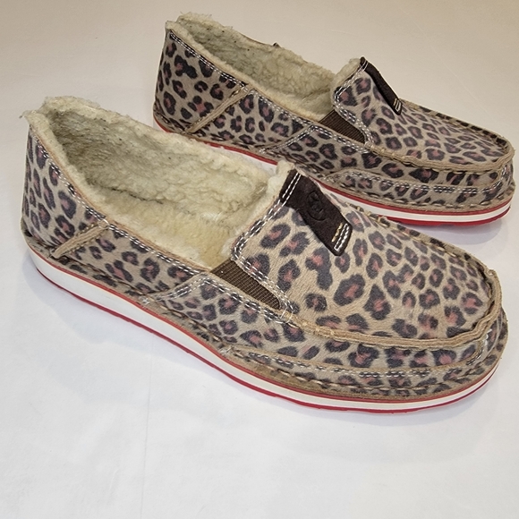 Ariat Cruiser Fleece Animal Print Slip On Size 7 B - Picture 3 of 15